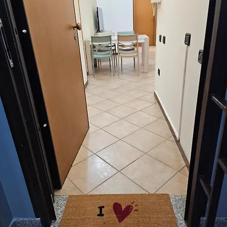 Dimora Del Borgo - Airport Bologna